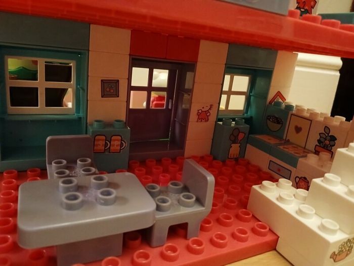 DUPLO Pink Hello Kitty House