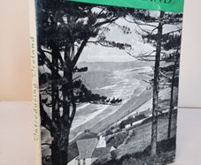 Introducing Ireland Issued by the Irish Tourist Association Dublin (HQ698)