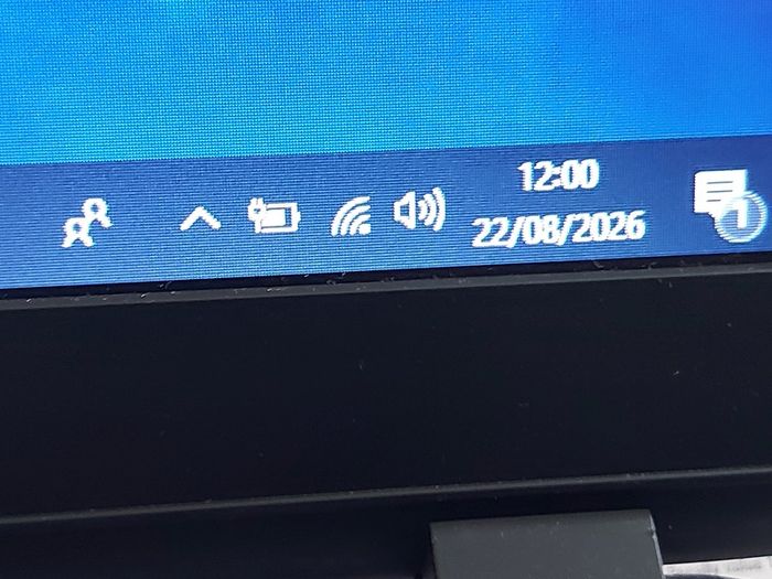 HP ProBook 455 G2, AMD A6 PRO-7050B R4, 5 Compute Cores 2C + 3G, 2.2GHz, 4 GB Ram, 1 Terrabyte HDD, windows 10, Microsoft Edge, Chrome and VLC