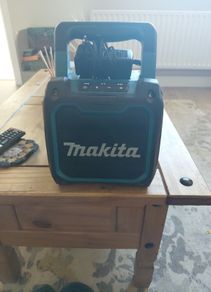 Makita DMR200 Bluetooth speaker
