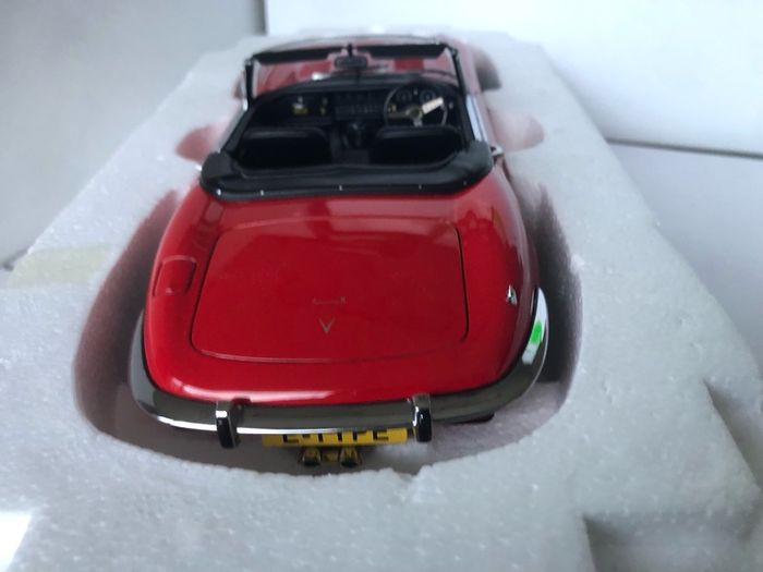 model cars Autoart, minichamps, Otto, Norev etc