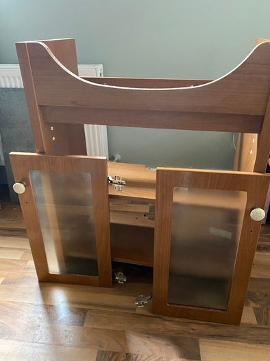 Bathroom vanity unit