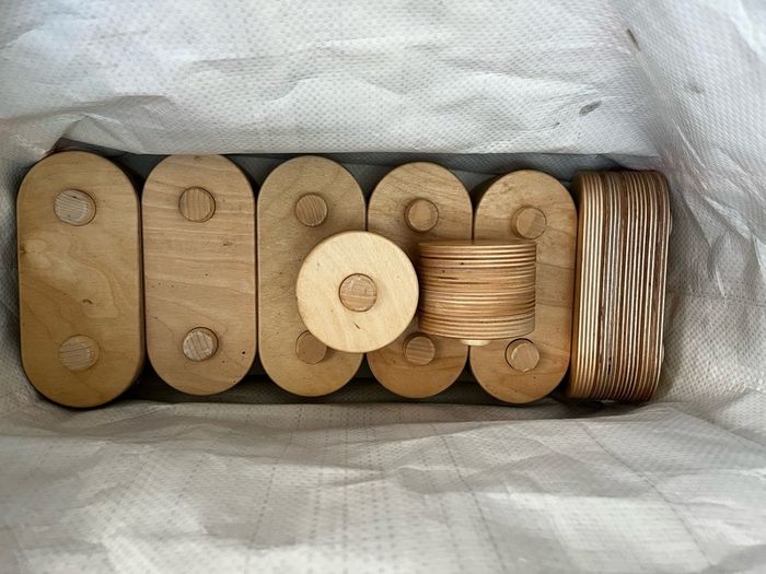 Kids wooden balance beam