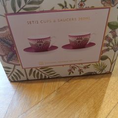 Set of Lily and Lotus cups and saucers