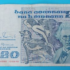 Irish 1990 Twenty Pound "YEATS"  banknot in V.Fine  condition