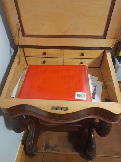Writing desk