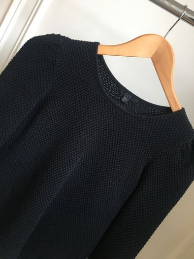 black cos jumper Xs / size 8