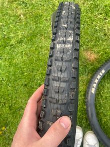 Maxxis high roller II 29x2.3 x2