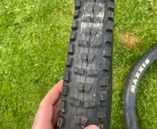 Maxxis high roller II 29x2.3 x2