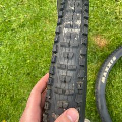 Maxxis high roller II 29x2.3 x2
