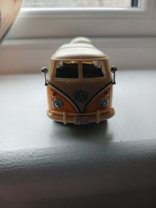 model mini bus