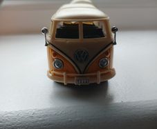 model mini bus