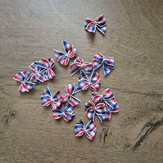 Christmas mini bows - red blue beige
