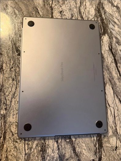 Apple MacBook Pro 16" (2021) M1 Pro / 16GB / 512GB 88%BH