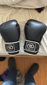 Real Leather 14 oz boxing gloves.