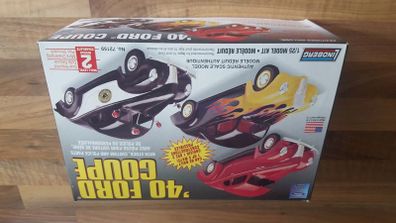 Lindberg 40's ford coupe model kit