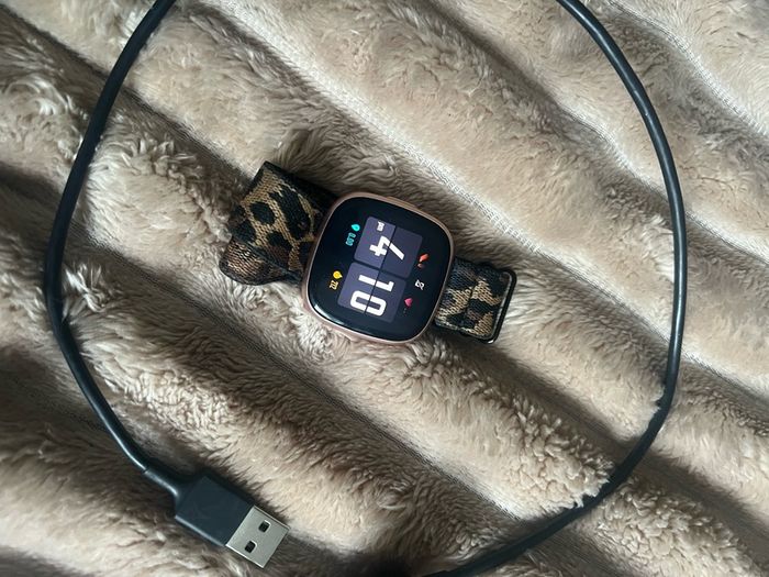 Fitbit Versa 4