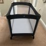 travel cot Image 2
