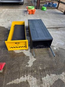 van safe with keys
