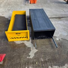 van safe with keys