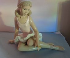 Ballerina figurine, ornament, Leonardo ornament,home decor