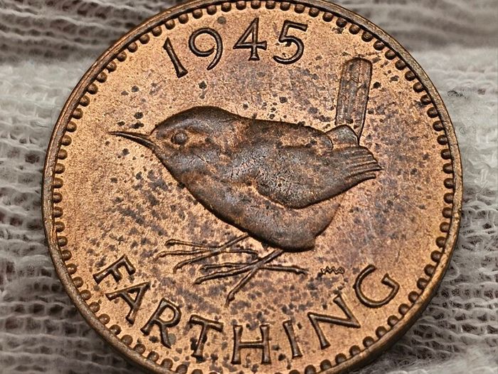 Great Britain 1945 1/4d Farthing Beautiful Uncirculated Red
