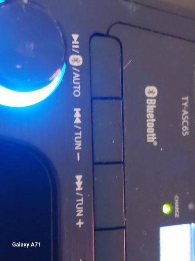 TOSHIBA Portable Sound System, Party Speaker, Bluetooth, Model TY-ASC65, everything working perfect