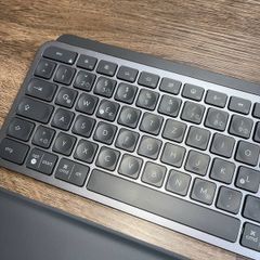 Logitech Keyboard MX Keys S + MX Palm Rest