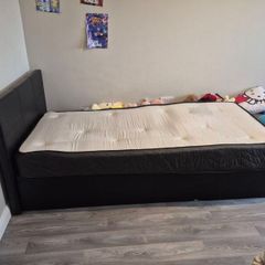 Ottoman Single Bed