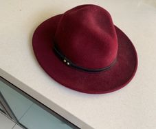 hat