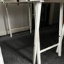 Massage table Image 3