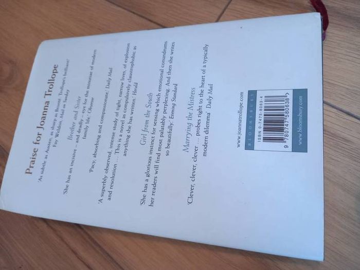 Signed Joanna Trollope Second Honeymoon Book
