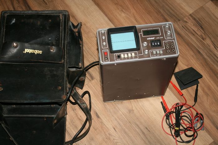 Sebatel LMG 202 pulse and echo meter