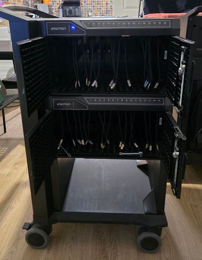 Ergotron Management Charging Cart