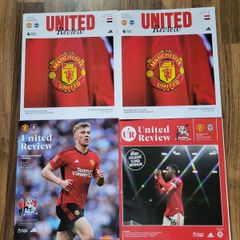 Manchester United United Review Magazines