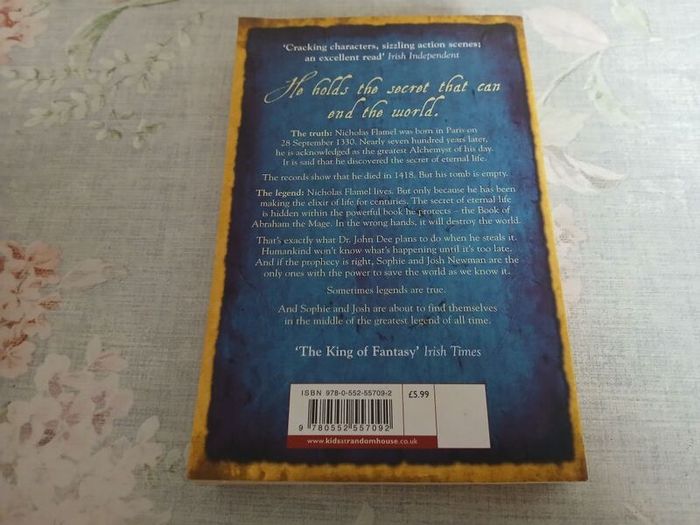 The Alchemyst Michael Scott Young Adult Fantasy