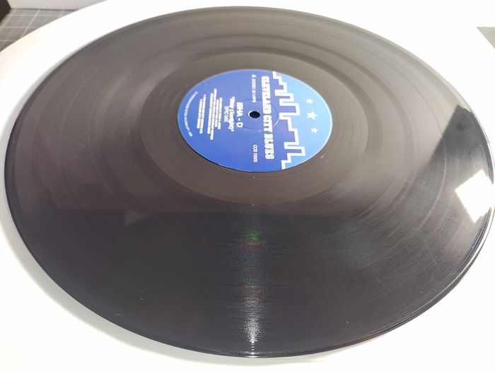 Isha-D - Stay (Tonight) - Cleveland City Blues - ORIGINAL '96 Pressing! QUALITY 90s Oldschool HOUSE!