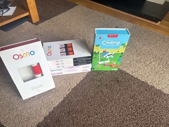 Play Osmo Full set, Base, Words, Numbers, Tangram, Coding & Studio