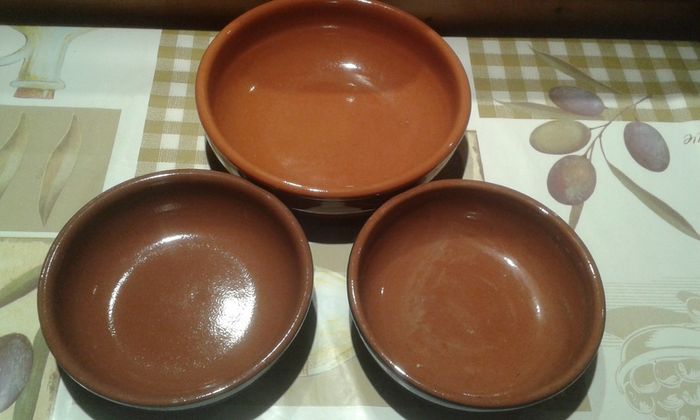 Kitchen Crockery.