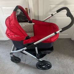 Uppa Baby buggie and travel cot