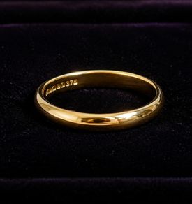 9ct Gold Wedding Ring, New