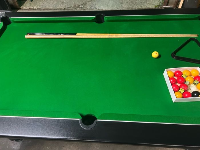 pooltable