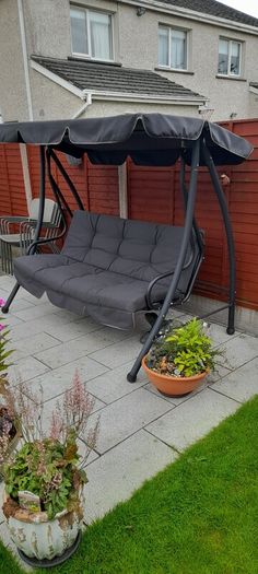 Garden swing seat. 4 seater