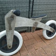 Kids balance bike