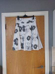 Monsoon  Skirt.   S.12.