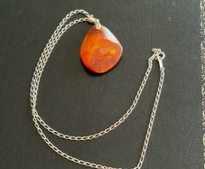 amber necklace