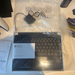 Microsoft surface go 2 type cover black keyboard