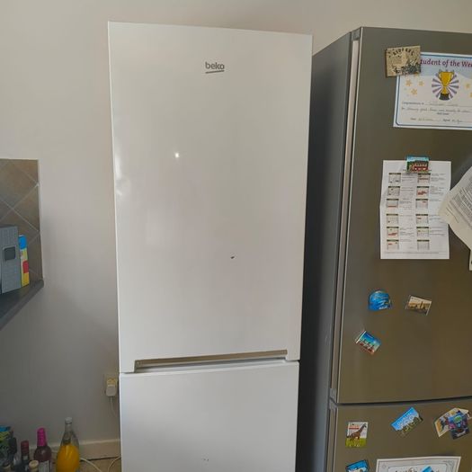 Fridge freezer