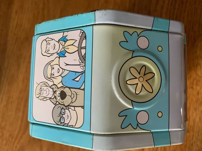 Old tins