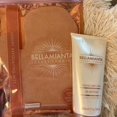 Bellamianta Tan mitt + body scrub